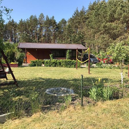 Domek Letniskowy Nad Jeziorem Wiejskim Lakie Dış mekan fotoğraf