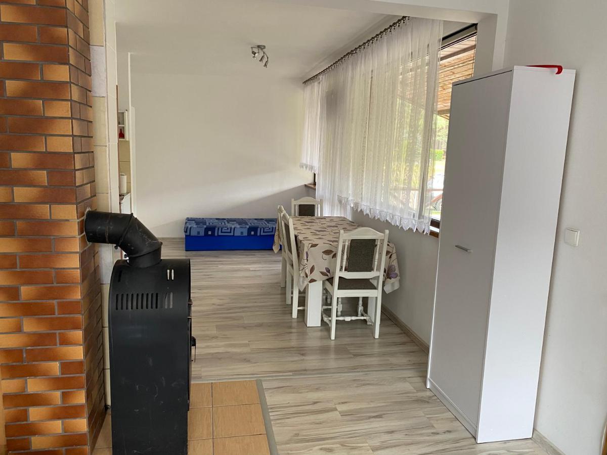 Domek Letniskowy Nad Jeziorem Wiejskim Lakie Dış mekan fotoğraf